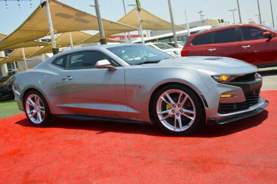Chevrolet Camaro — photo 3