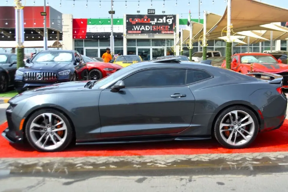 Chevrolet Camaro — photo 12