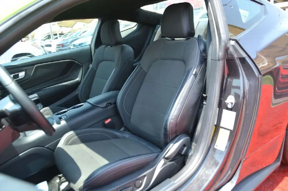 Ford Mustang 2024 — photo 10