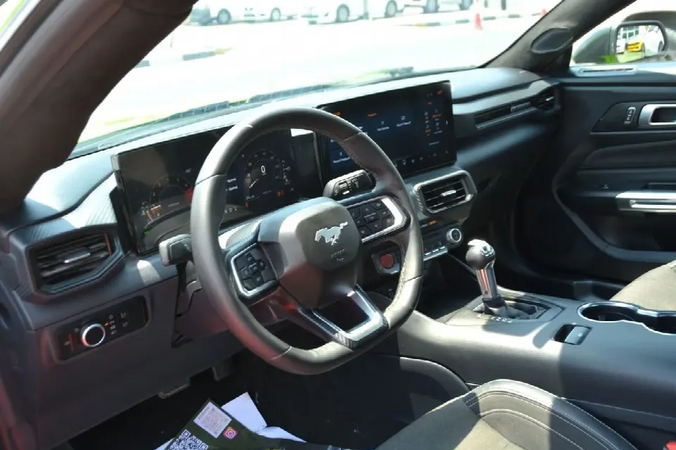 Ford Mustang 2024 — photo 9