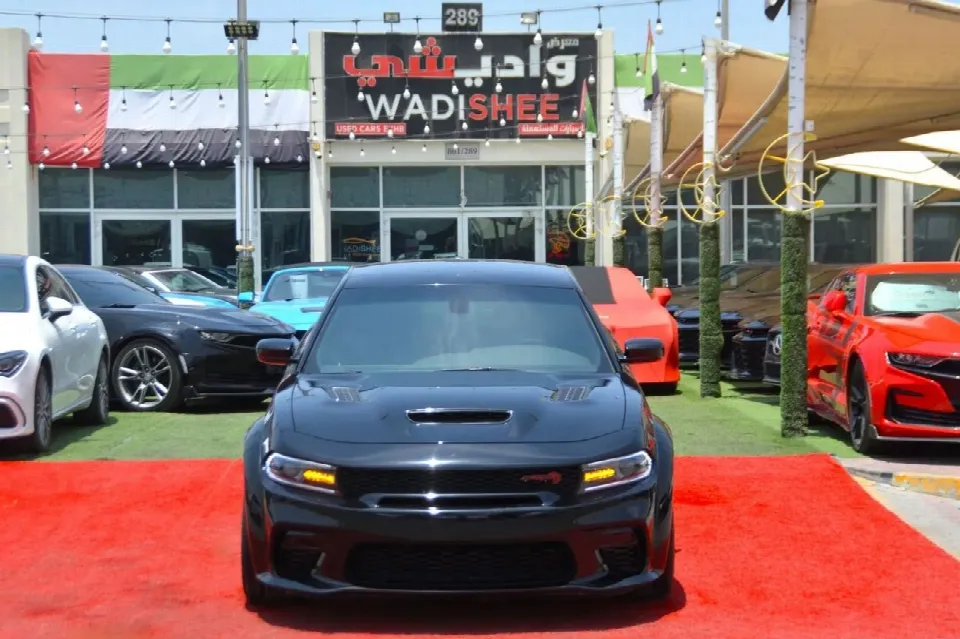 Dodge Charger — photo 2