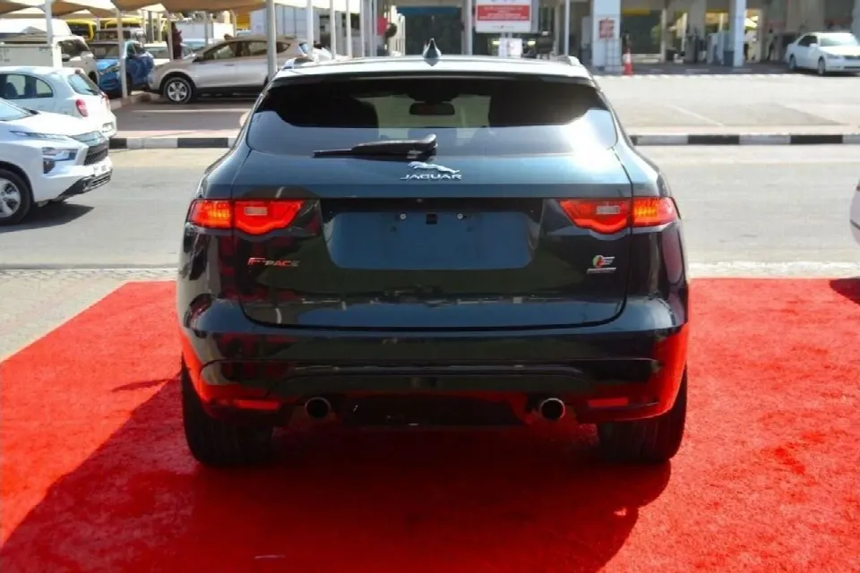 Jaguar F-Pace — photo 7