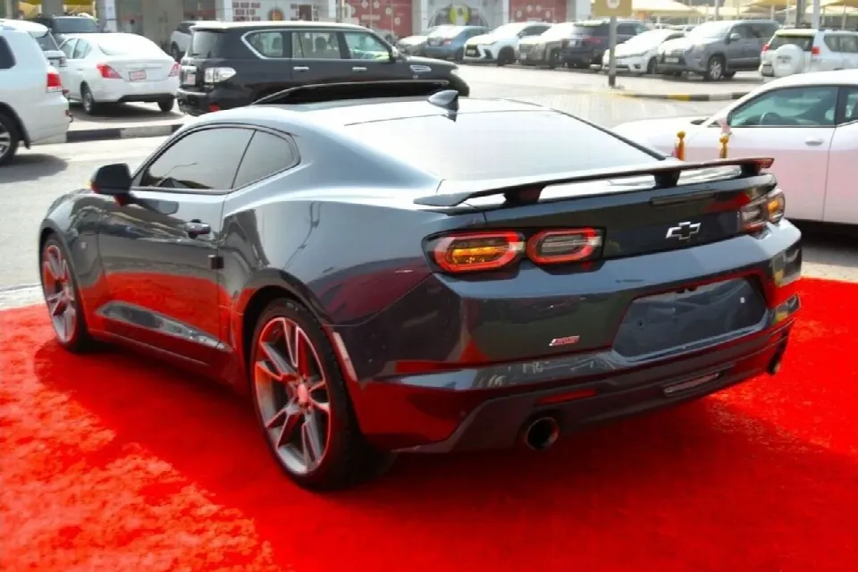 Chevrolet Camaro 2019 — photo 14