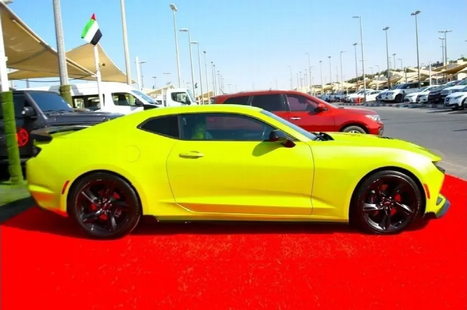 Chevrolet Camaro — photo 10