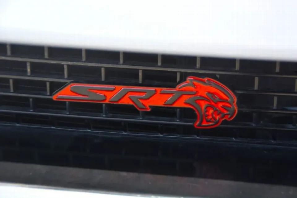 Dodge Challenger — photo 16