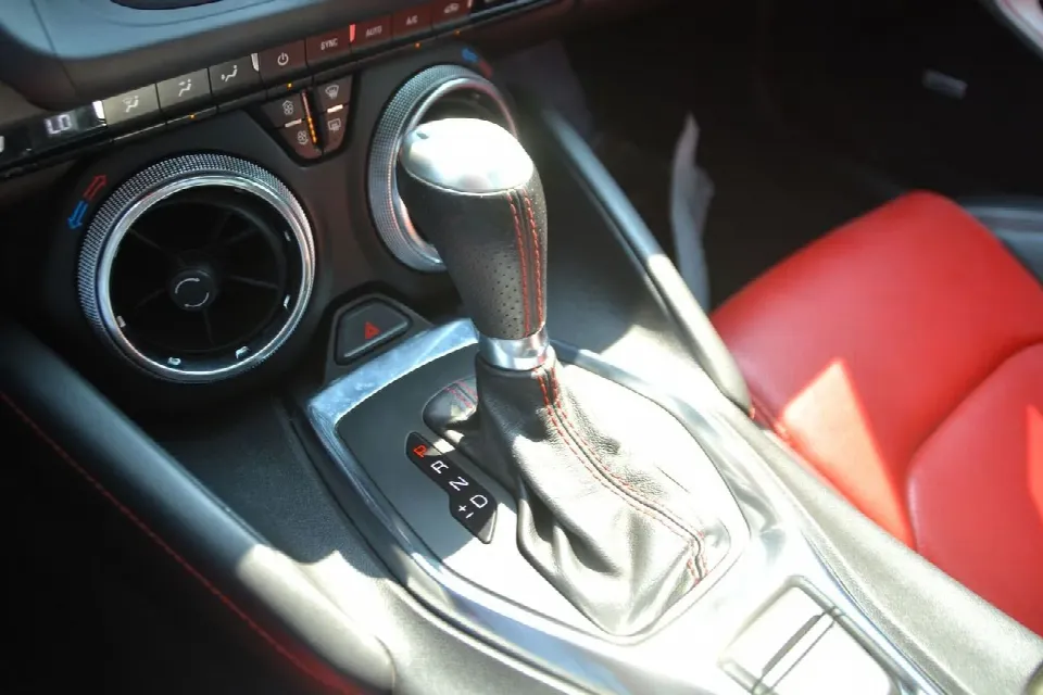 Chevrolet Camaro 2021 — الصورة 22