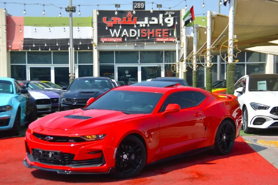 Chevrolet Camaro 2021 — الصورة 1