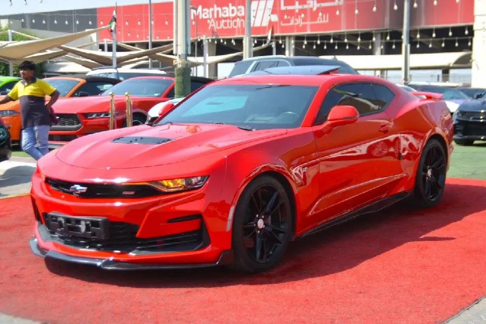 Chevrolet Camaro 2021 — الصورة 3
