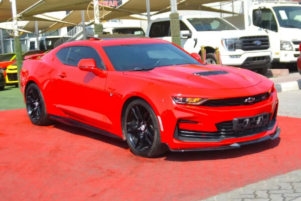 Chevrolet Camaro 2021 — الصورة 4