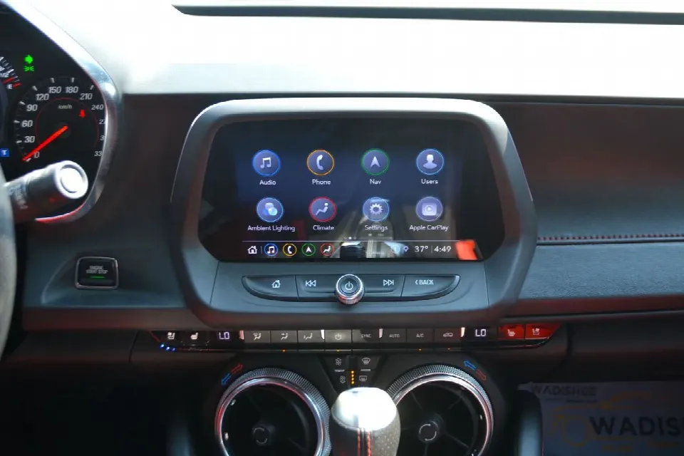 Chevrolet Camaro 2021 — الصورة 17