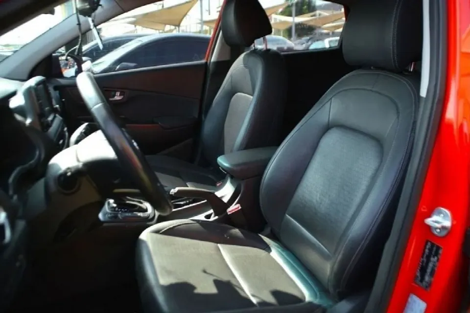 Hyundai Kona 2018 — photo 12