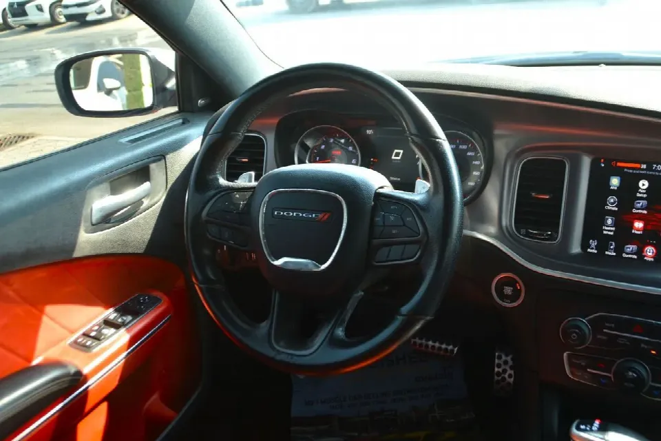 Dodge Charger 2020 — photo 14