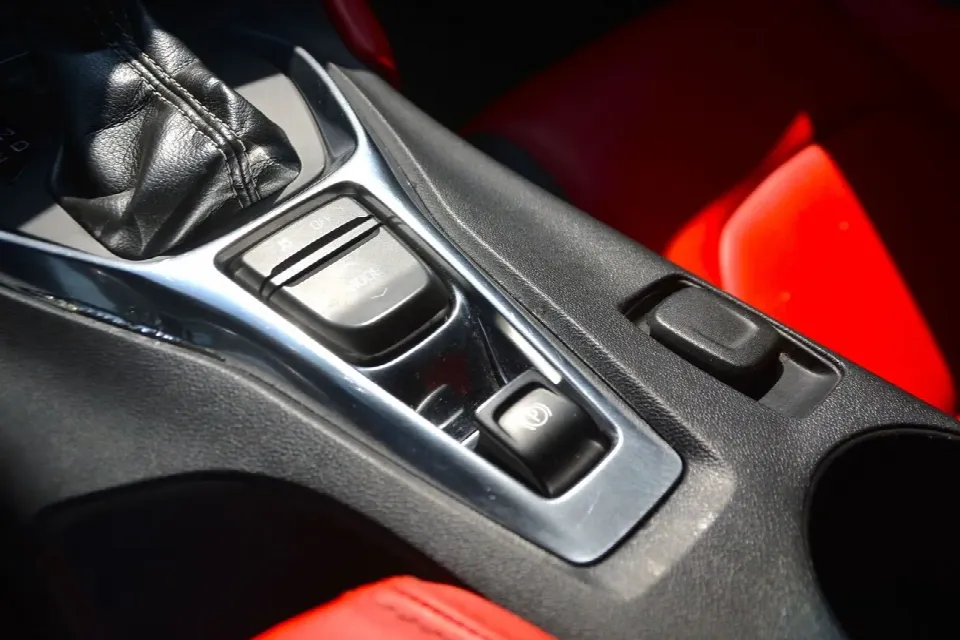 Chevrolet Camaro 2020 — الصورة 16