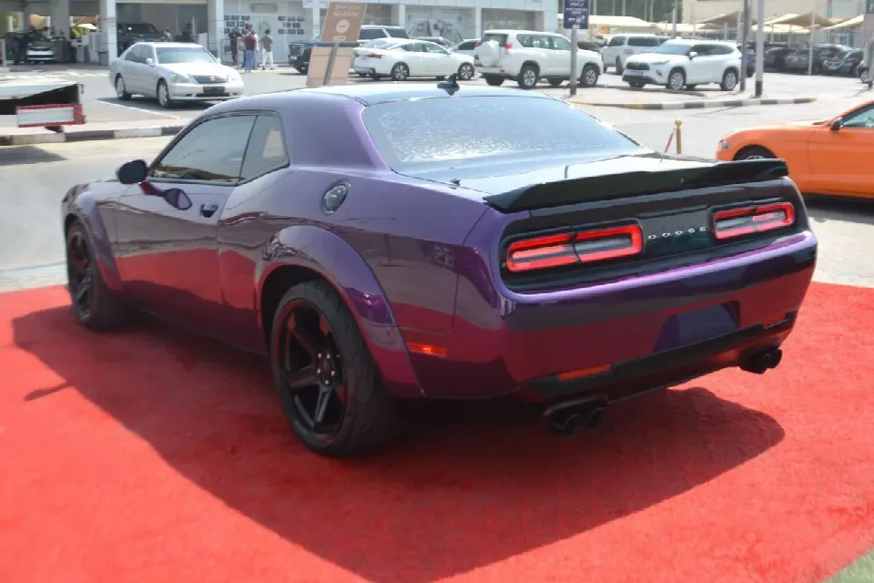Dodge Challenger 2019 — photo 6