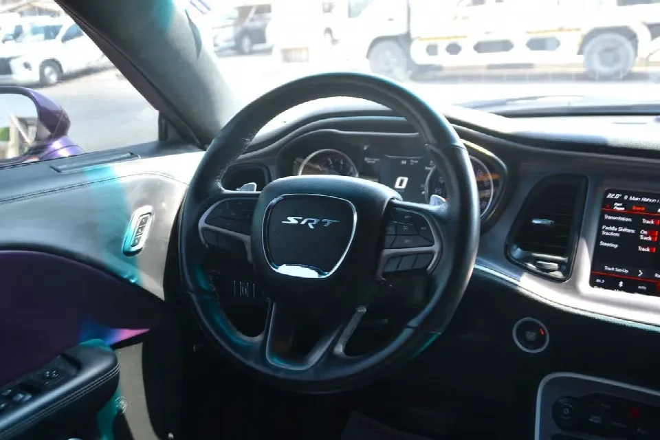 Dodge Challenger 2019 — photo 7