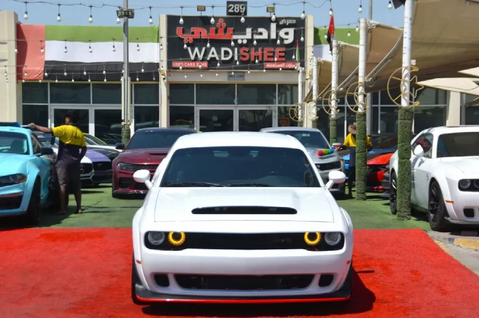 Dodge Challenger 2021 — photo 3