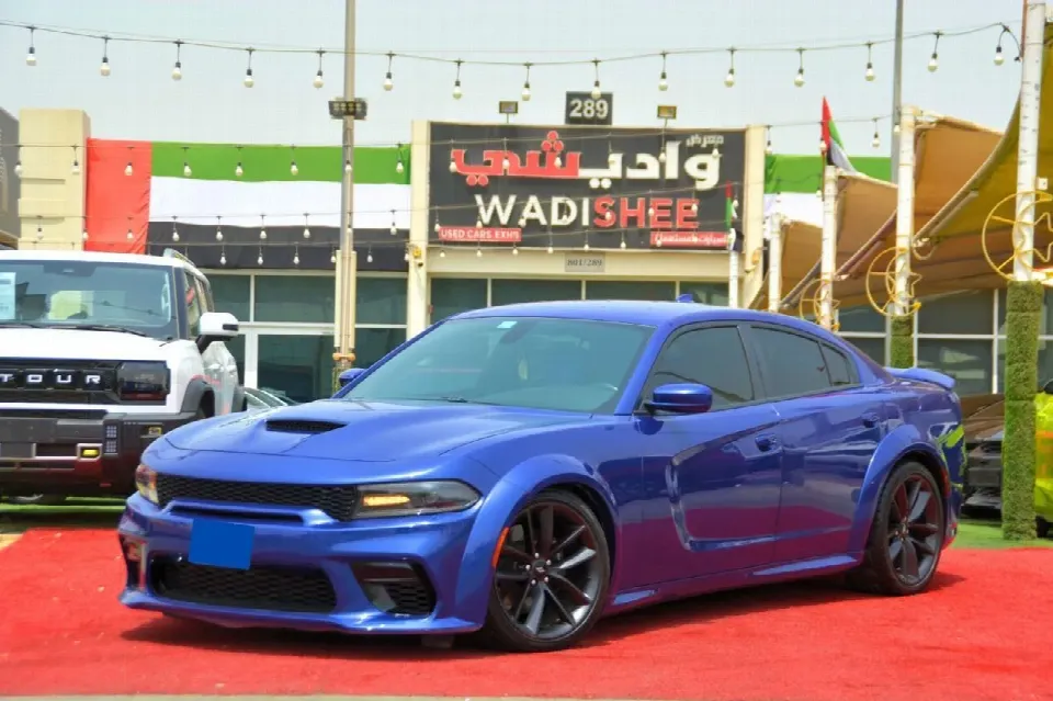 Dodge Charger 2019 — photo 1