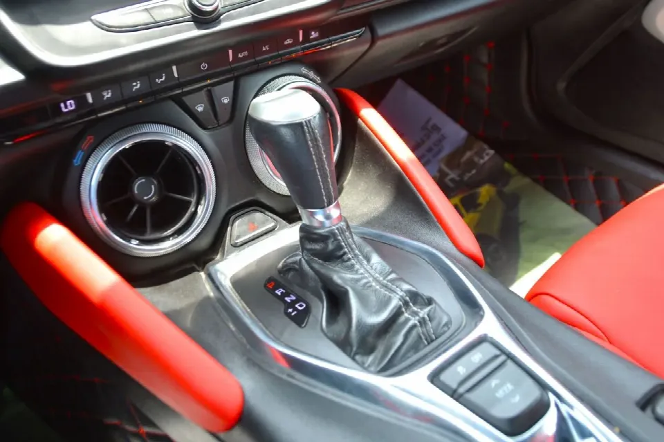 Chevrolet Camaro 2020 — الصورة 12