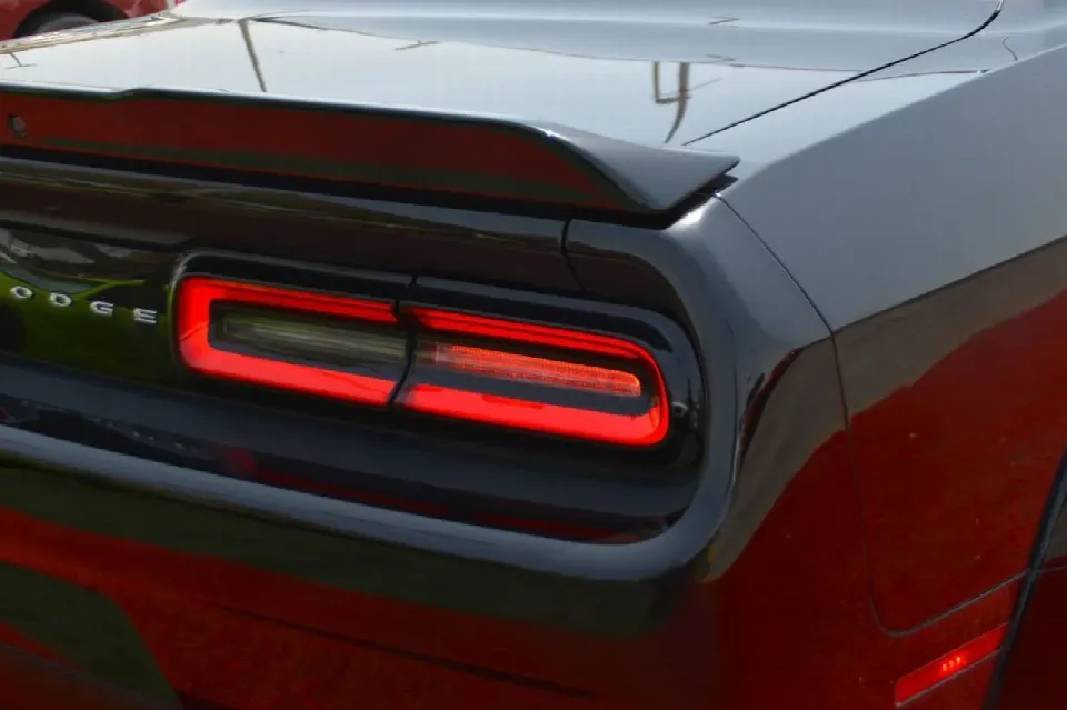 Dodge Challenger 2021 — photo 9