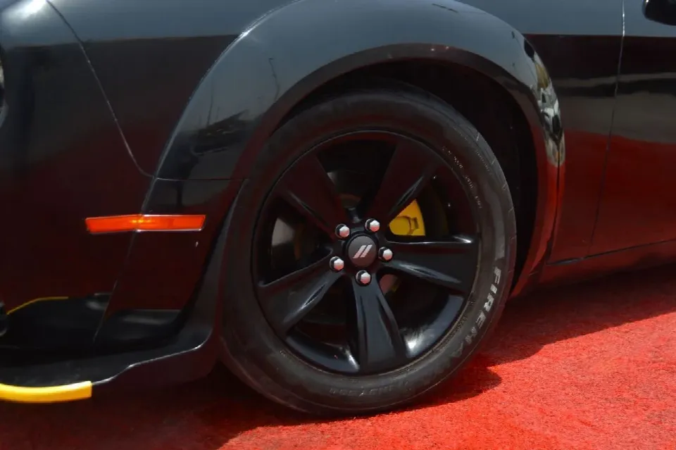 Dodge Challenger 2021 — photo 21