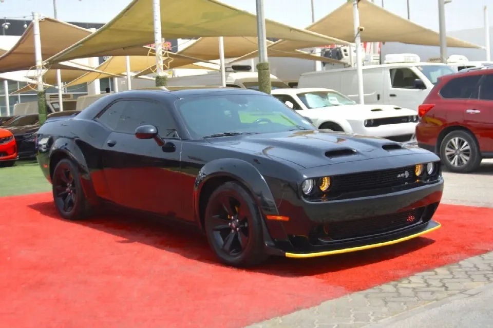 Dodge Challenger 2021 — photo 3