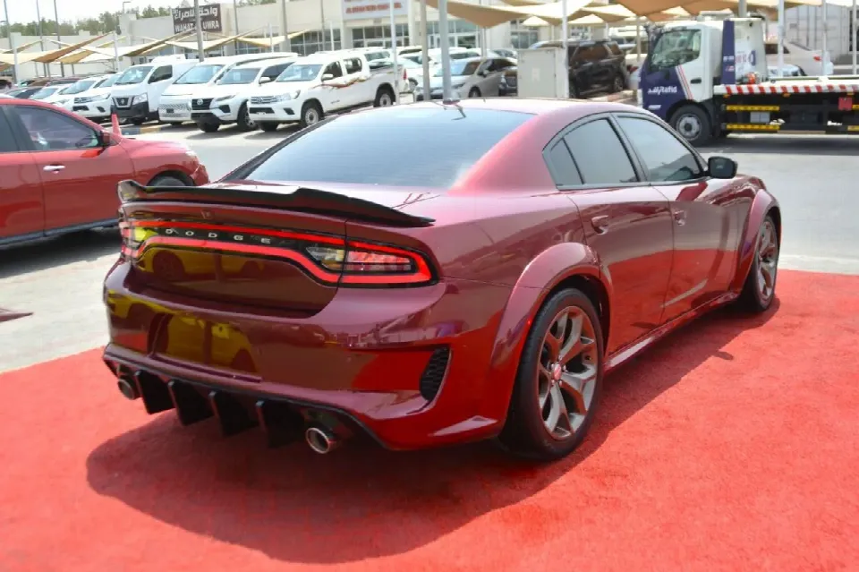 Dodge Charger 2020 — photo 6