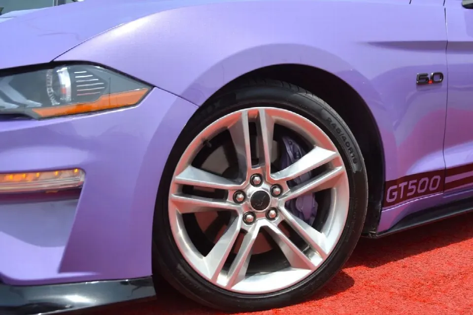 Ford Mustang 2019 — photo 23