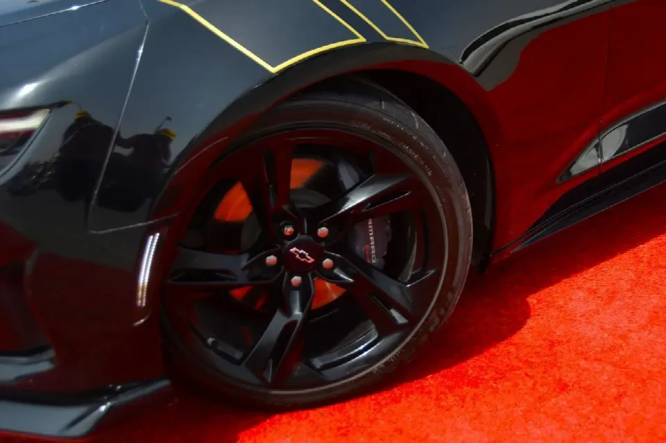 Chevrolet Camaro 2022 — الصورة 14