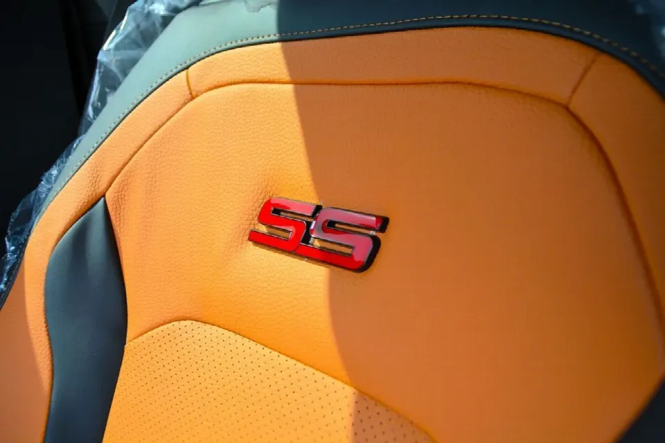 Chevrolet Camaro 2022 — الصورة 13