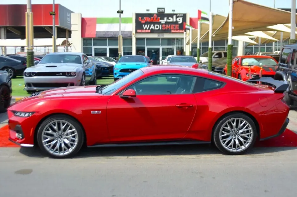 Ford Mustang 2024 — photo 10