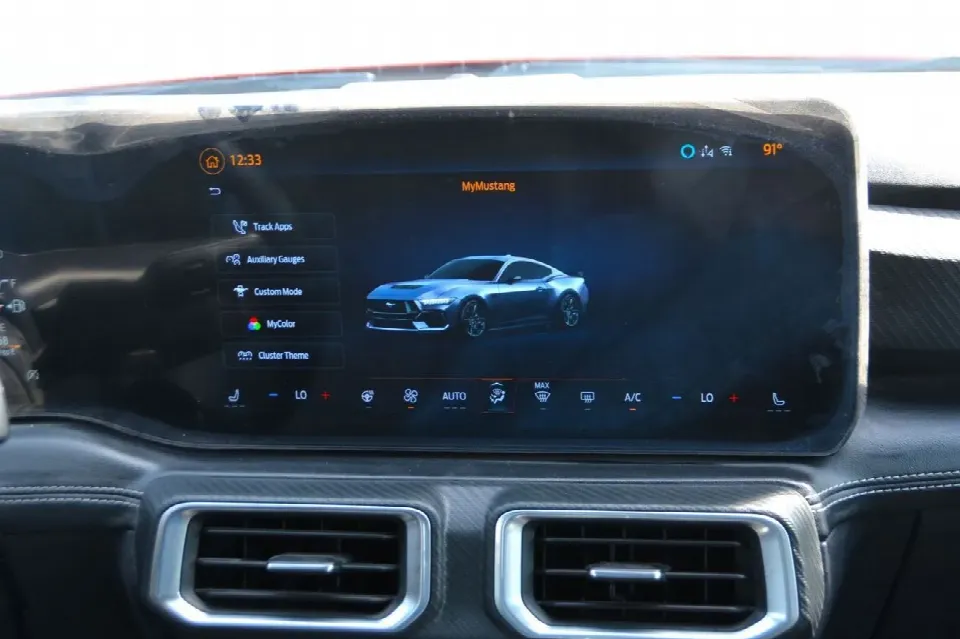 Ford Mustang 2024 — photo 13