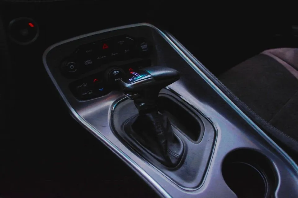 Dodge Challenger 2020 — photo 17