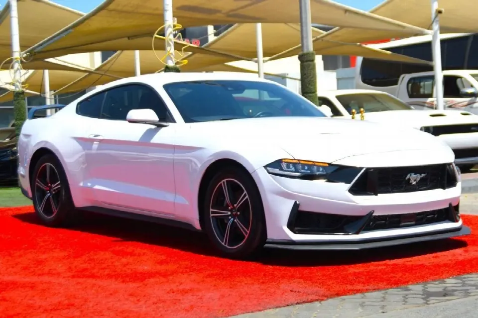 Ford Mustang 2024 — photo 4