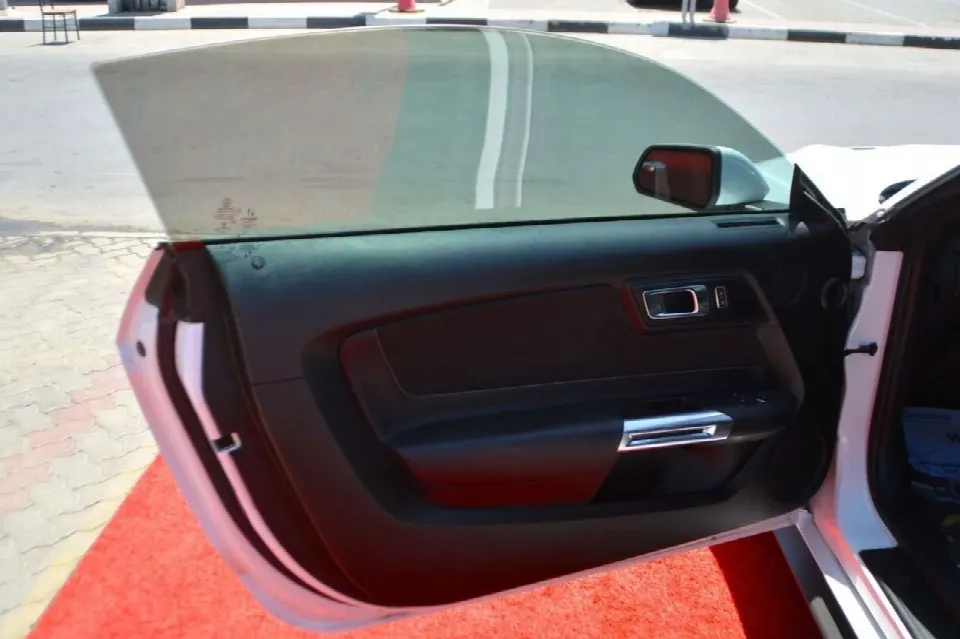Ford Mustang 2024 — photo 16