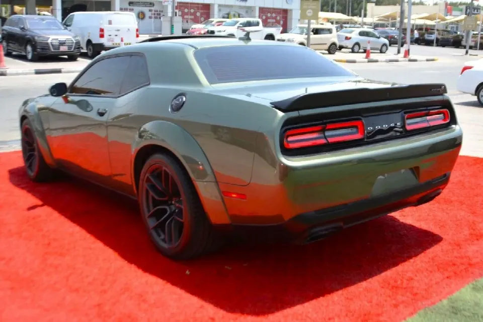 Dodge Challenger 2021 — photo 6