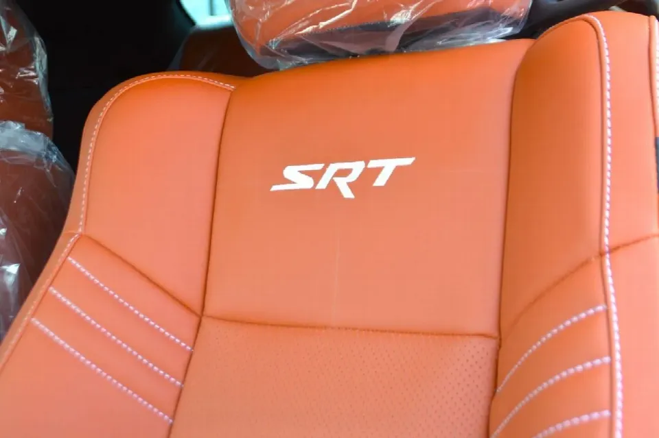 Dodge Challenger 2021 — photo 19