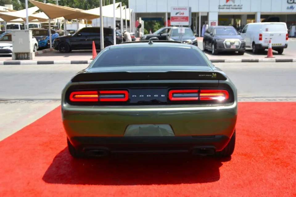 Dodge Challenger 2021 — photo 7