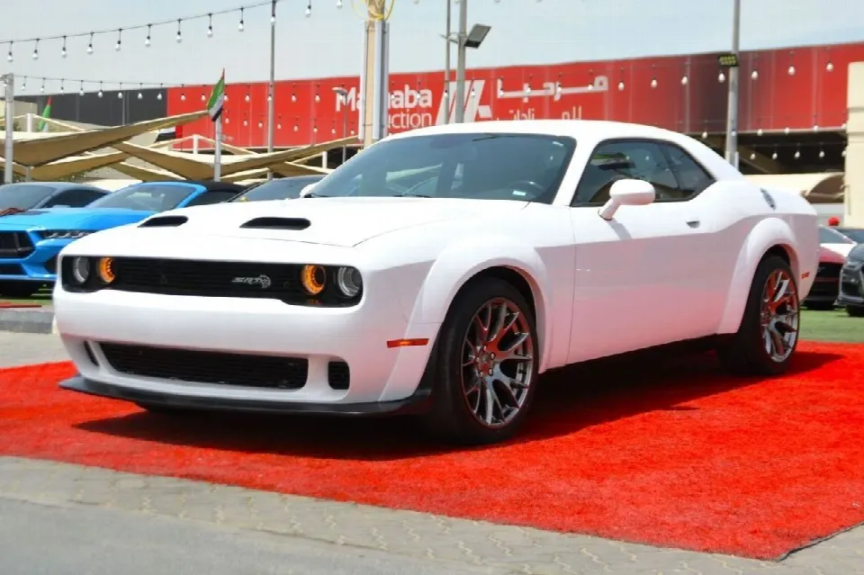 Dodge Challenger 2021 — photo 3