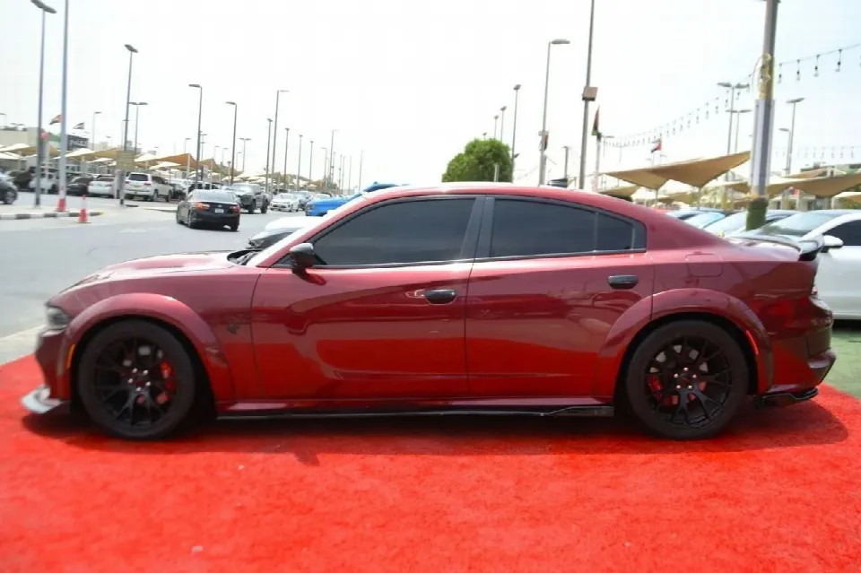 Dodge Charger 2021 — photo 13
