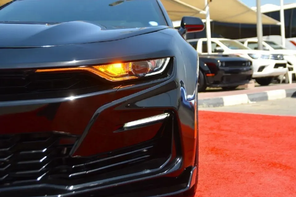 Chevrolet Camaro 2023 — الصورة 17