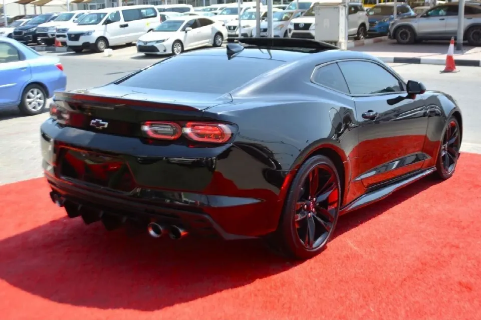 Chevrolet Camaro 2023 — الصورة 6