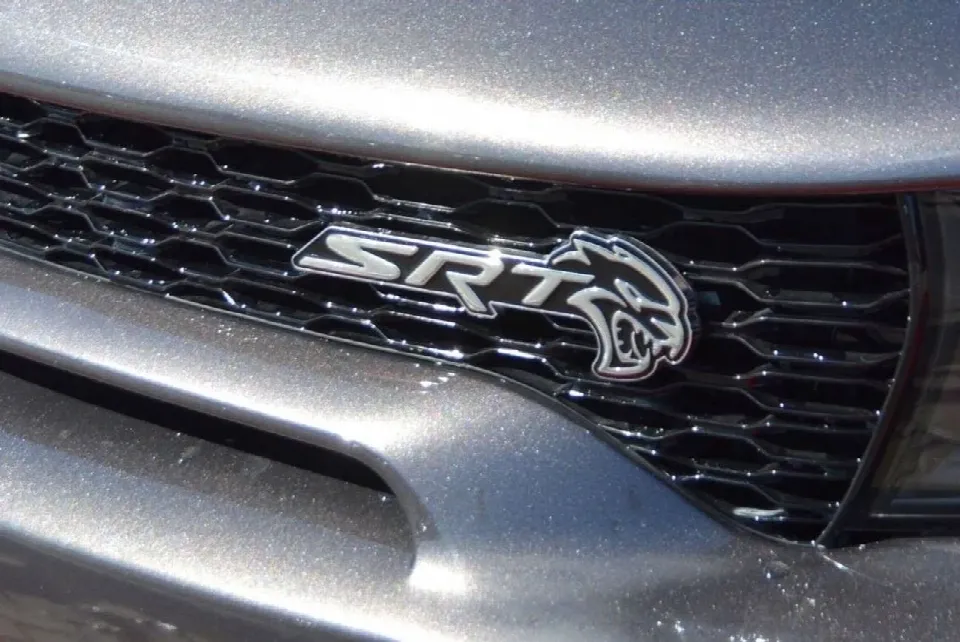 Dodge Charger 2021 — photo 26