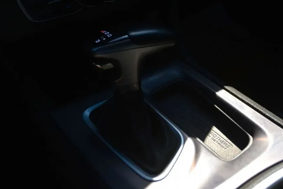 Dodge Charger 2021 — photo 19