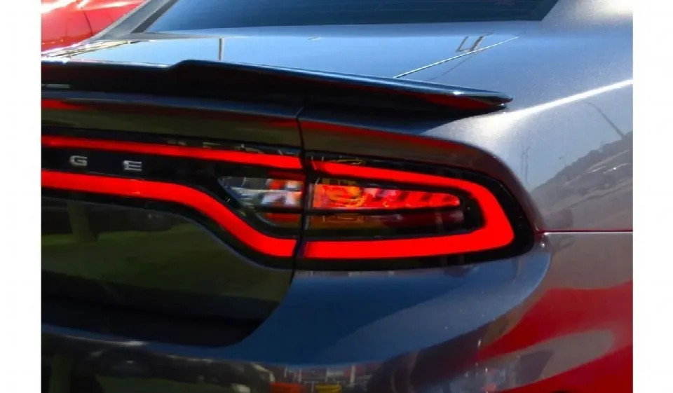 Dodge Charger 2021 — photo 21