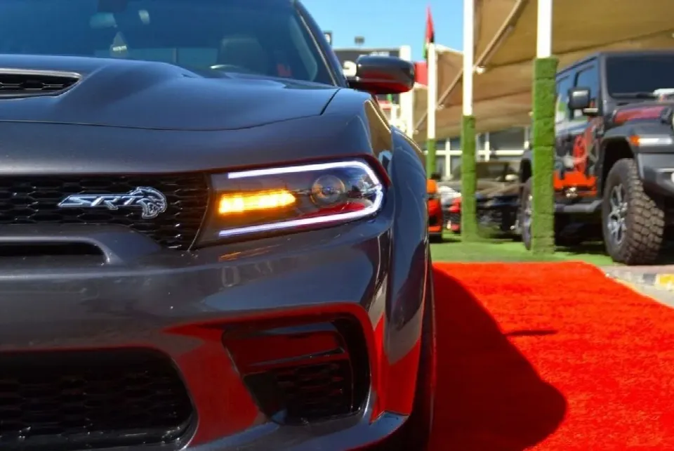 Dodge Charger 2021 — photo 24