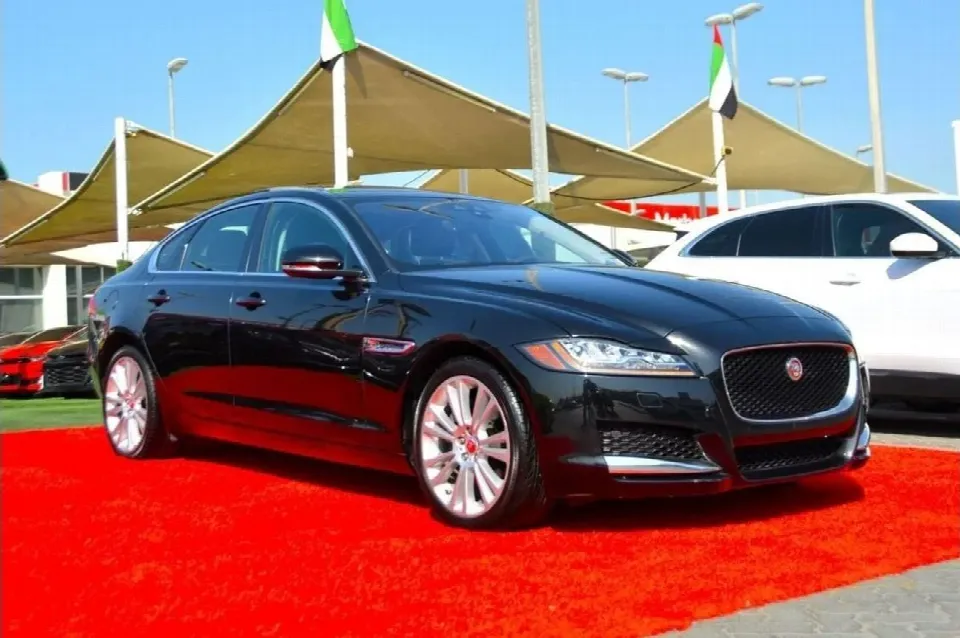 Jaguar XF 2020 — photo 3