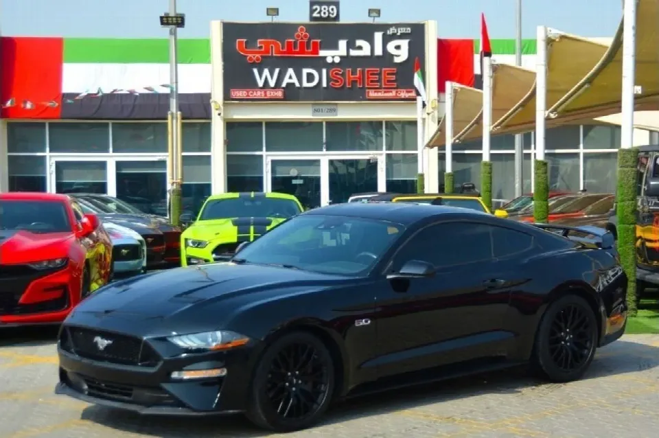 Ford Mustang 2022 — photo 1