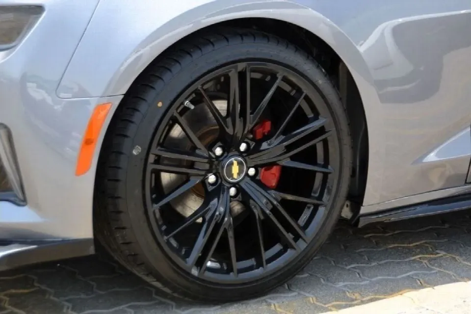 Chevrolet Camaro 2022 — الصورة 9