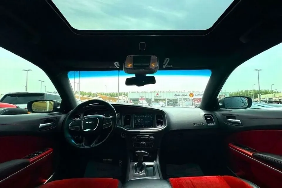 Dodge Charger 2020 — photo 9