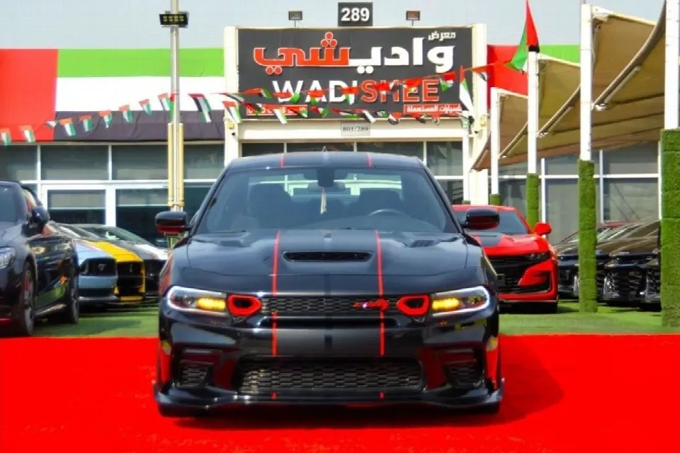 Dodge Charger 2023 — photo 3
